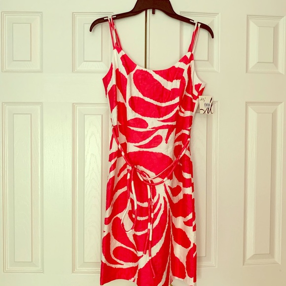 Milly Dresses & Skirts - NWT Milly Fuchsia and White print dress Milly Dresses & Skirts - NWT Milly Fuchsia and White print dress